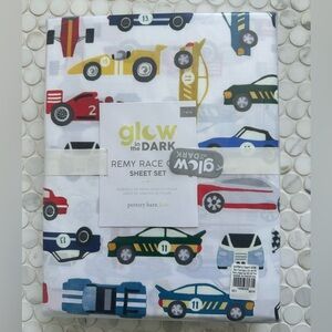 Pottery Barn Kids - Remy Race Car Glow-in-the-dark sheet set